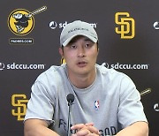 김하성, MLB 첫 선발 출전 경기서 멀티 히트
