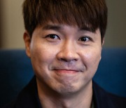 박수홍, 데뷔 후 최대 위기에도 의리지켜..'독립만세' MC 출연