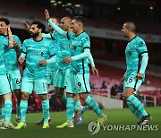 '조타 멀티골' 리버풀, 아스널 3-0 완파..EPL 5위 도약