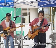 영화도 보고, 공연도 즐기고