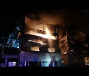 [영상] 포천 택배창고서 불..5억여원 피해