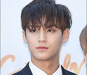 세븐틴 민규, 학폭 방관 의혹 종결 "심려끼쳐 죄송" [전문]