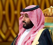 "사우디 아람코, 송유관 사업지분 최대 49% 매각 협상"