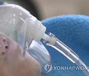 '소생 희박' 아내 호흡기 뗀 남편 2심도 5년형.."정당화 어려워"