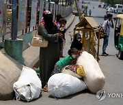 INDIA TRANSPORT STRIKE PANDEMIC CORONAVIRUS COVID19