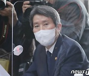 이인영 "평화의 꿈 심을 때"..DMZ '비마교' 복구 23억 투입(종합)