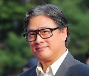 Park Chan-wook to direct American TV series adapted from 'The Sympathizer'