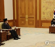 문재인 대통령, 인도네시아 국방장관 접견