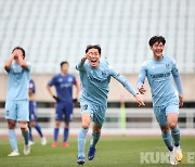 천안시축구단, K3리그 초대 챔피언 '김해'와 맞대결..11일 승부 펼친다