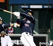 김재환, 한화전에서 터진 3점 홈런