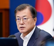 文, 12일 특별방역점검회의 긴급 주재..'국정현안 다잡기' 첫행보
