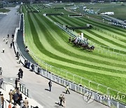 BRITAIN HORSE RACING GRAND NATIONAL FESTIVAL
