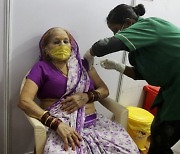 인도, 최단기내 코로나 백신 접종 1억회 돌파