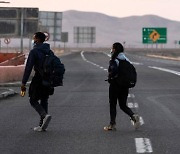 [민원정의 중남미 포커스] 코로나와 난민, 두 개의 늪에 빠진 칠레