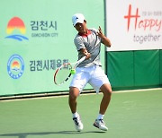 김창준, ITF김천국제주니어(J5)대회 남자단식 우승