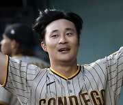 드디어 터졌다.. 김하성, MLB 첫 홈런