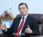 홍문표 "김종인, 사사건건 '감 놔라 팥 놔라' 하지 말라"