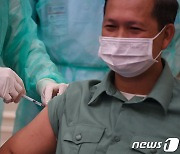 '中 백신외교' 박차..카메룬에 시노팜 백신 20만회분 공급