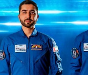 [피플in포커스] 히잡 쓴 첫 아랍권 女우주비행사 탄생.."잊지못할 순간"