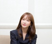 Singer turned actor, Hani turned Ahn Hee-yeon