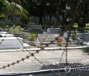 CAMBODIA KHMER ROUGE PHOTOS