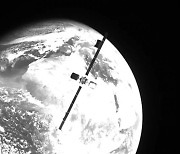 '우주의 수선공' 위성 MEV-2, 임무 마친 위성 수명 5년 늘렸다