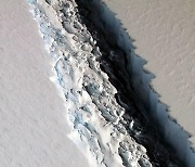 지구 온난화 지속하면 댐 역할 남극 빙붕 3분의 1 이상 사라져