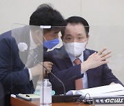 이해충돌방지법 정무위 통과 목전..오전 중 의결 전망