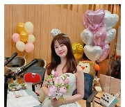 박소현, 드레스+부케+왕반지까지 결혼식 공개.."축하해주셔서 감사해요"