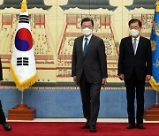 文대통령, 日 대사에 "원전 오염수 방류, 한국 우려 매우 커" (종합)