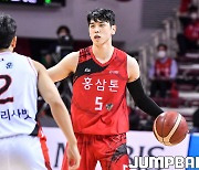 [KBL PO] '허훈 꽁꽁' KGC 2차전 승리의 숨은 공신 변준형