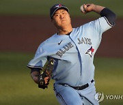 시즌 첫 승·MLB 통산 60승 달성한 토론토 류현진