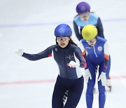 "하키채 3개 부러지도록 맞아"..빙상선수들은 왜 각종 폭력에 노출돼 있나