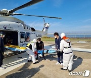 여수서 해상 추락 후 구조된 외국인 선원 중태..해경, 긴급 이송