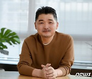 '재산 절반 기부' 김범수, 카카오 지분 5000억원 처분..재단 설립한다