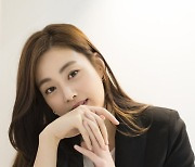 Actor Kang So-ra gives birth to her first child