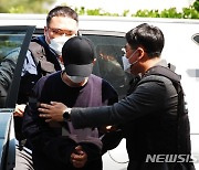 2개월 여아 학대 친부 구속..법원 "도주우려" 영장발부