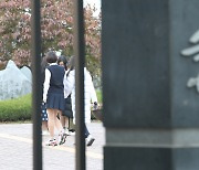 숙명여고 쌍둥이 '손가락 욕' 논란에..변호인 "왜 그랬는지 알게 될 것"