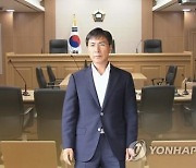 '김지은에 악플' 안희정 측근 항소 취하..벌금형 확정