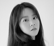 한승연, 새 프로필 공개..청순+시크