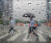 [내일 날씨] 중부지방 곳곳 소나기..서울 낮 최고 15도