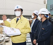 염태영 시장, 수원시 연화장 시설개선 공사현장 점검