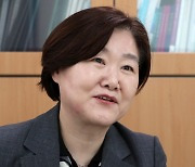 "한국 과학기술, 여성이 뛰어들어야 발전한다"