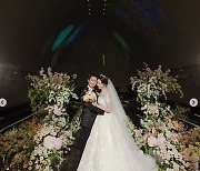 오종혁, 결혼식 사진 공개 "예쁘게 열심히 살 것"