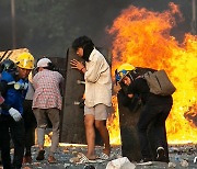 미얀마 시위 취재하던 일본인 기자 또 구금돼