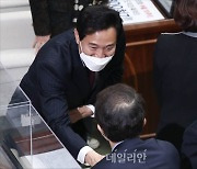 <포토> '오세훈과 서울시의회, 시작된 협치 실험'