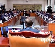 [IT돋보기]국회로 향한 '컴플리트 가챠 금지법' ..정부 '신중론' 견지