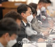 [포토]모두발언하는 박준식 최저임금위원장
