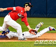 [포토] 김지찬 '공보다 빠르게 2루로!'