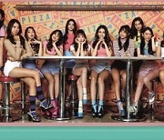 I.O.I to reunite for online meet-and-greet on May 4